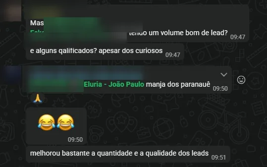 Conversa de WhatsApp em grupo: cliente comenta que melhorou bastante a quantidade e a qualidade dos leads depois da Eluria.